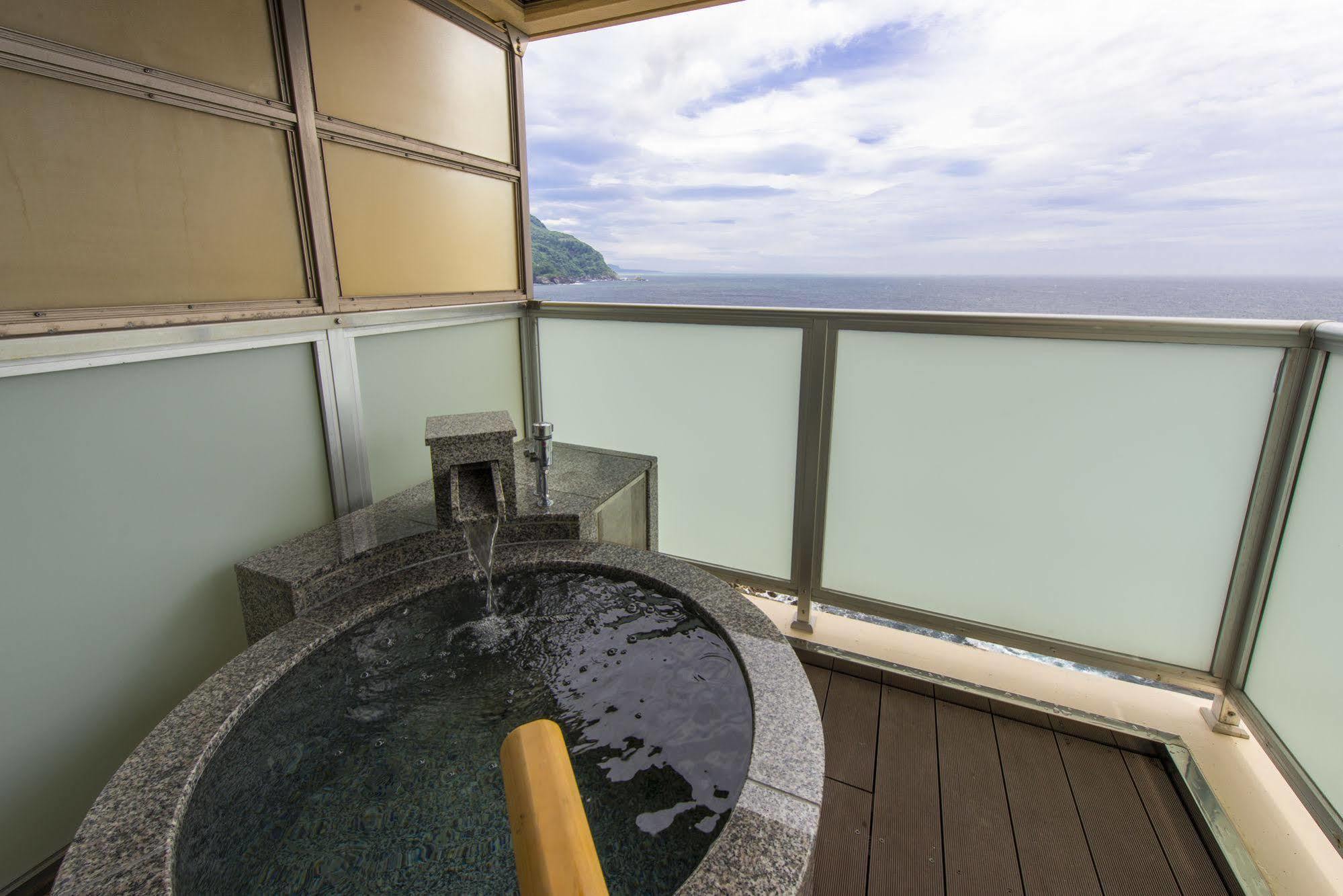 Hamanoyu Hotel Higashiizu Eksteriør billede